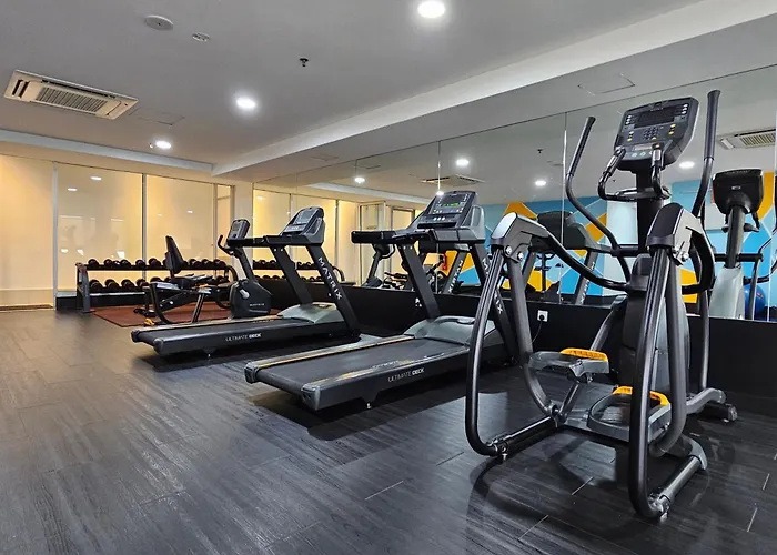 Days Hotel & Suites By Wyndham Kl - Chan Sow Lin Mrt Or Lrt